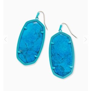 NWT Kendra Scott Danielle Earring